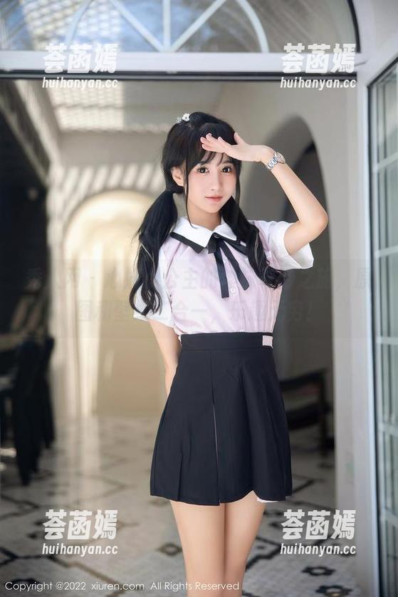 秀人网-心妍小公主 秀人网 - 心妍小公主的丝袜奇妙之旅,原图和壁纸二合一,乐趣无穷!