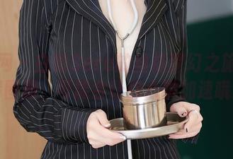 秀人网 – 白微Sera的丝袜梦幻之旅：高清图册，可能会让你心跳加速哦！