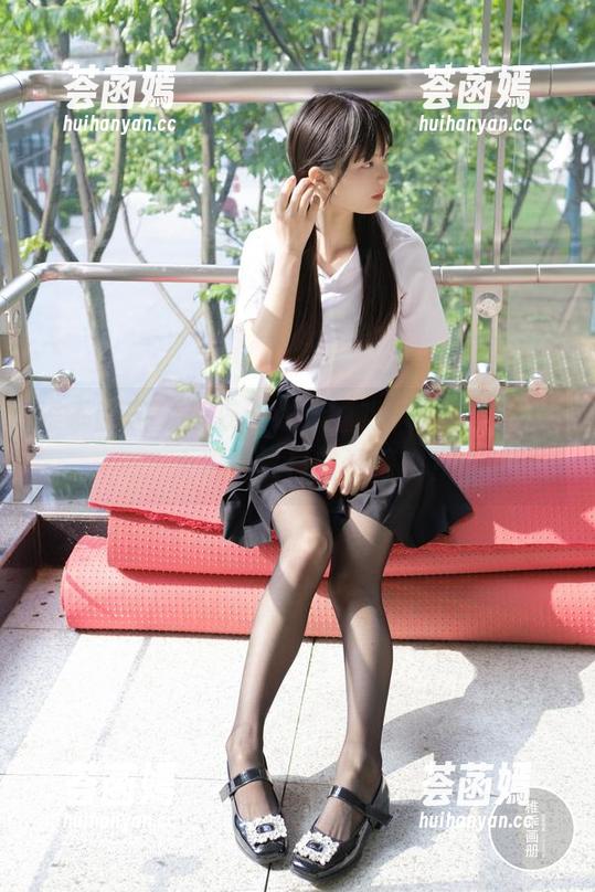 稚乖画册 - 夜夜在线，嬉戏80d白丝合集，大概是夏日的清凉吧？