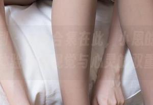 紧急企划 – 免费合集在此，小恩的厚白丝，让你体验一场视觉与心灵的双重旅行。