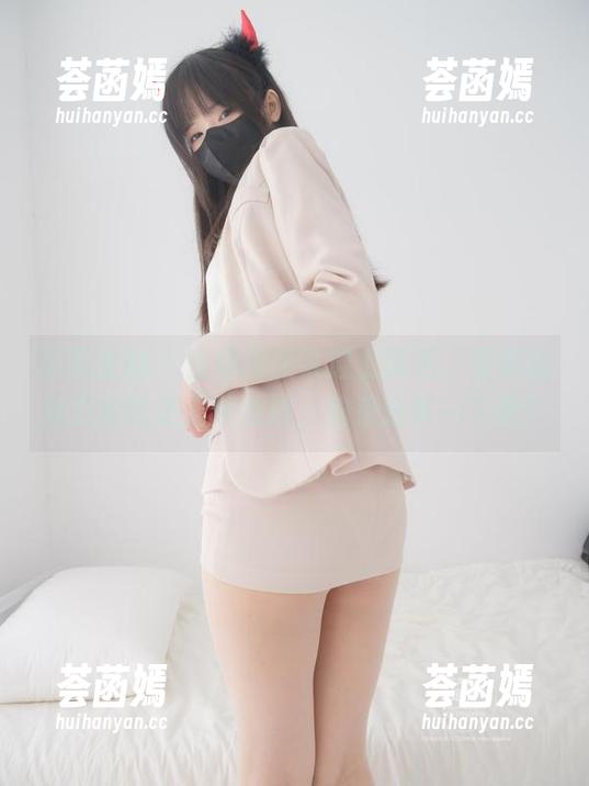 紧急企划-樱樱樱可 紧急企划 - 当樱樱樱可遇上黑色,写真的魅力真的是无从抵挡,快来分享一下吧!