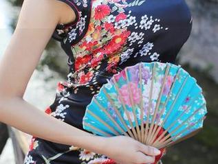 美媛馆 – 徐子琦Anna户外福利，原图更新！又要开始自责我在哪儿了，真想跟随她的脚步。