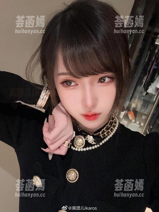 腐团儿Ikaros 腐团儿Ikaros的《尼尔机械纪元》cos:每一张图都是一种挑逗,脑海里的画面开始疯狂联想!