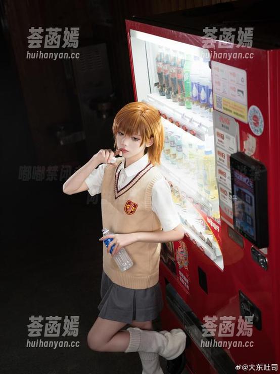 腥味猫罐 嘟嘟禁闭者新作:腥味猫罐套图,谁说禁闭生活不能浪漫?