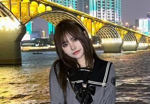 想追逐少女梦？免费享用芊芊酱w的作品吧！