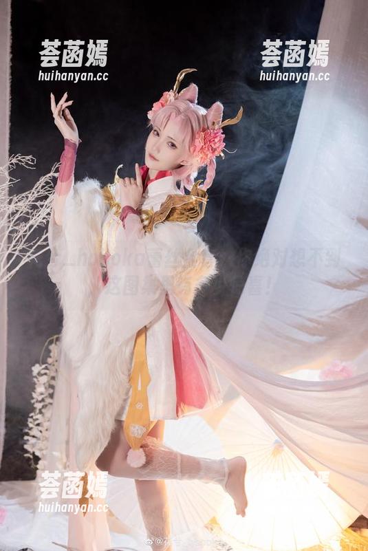 花兮_honoka 花兮_honoka蕾丝全套:你绝对想不到,这图集里有多少惊喜!