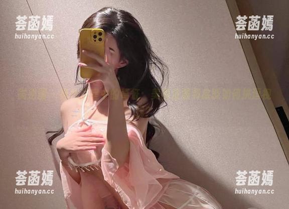 微密圈 - 黑色浴室中的葛征：美图资源到底能如何挑逗视线？