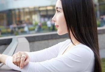 蜜桃社 – 琳琳ailin的运动风景：HD图册，跟着她的脚步感受动感！