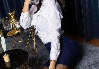 语画界 – 在线图集：走过路过不要错过，杨晨晨Yome女王的魅力推荐！