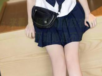 语画界 – 来看看杨紫嫣的皮衣全套写真，这造型让我一度怀疑她是不是刚刚拍完动作片！