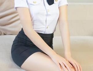 青豆客 – 把护士穆菲菲带回家：高清下载，让你随时随地感受到她的气场！