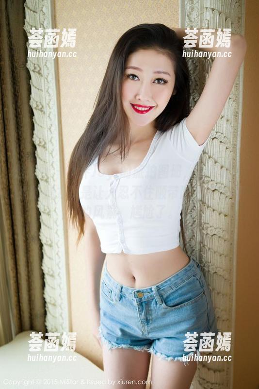 魅妍社-小乔Joyi 魅妍社 - 小乔Joyi的旅拍图册,免费送!她的魅力真是让人忍不住顺带瞄一眼四周的风景,尴尬了。